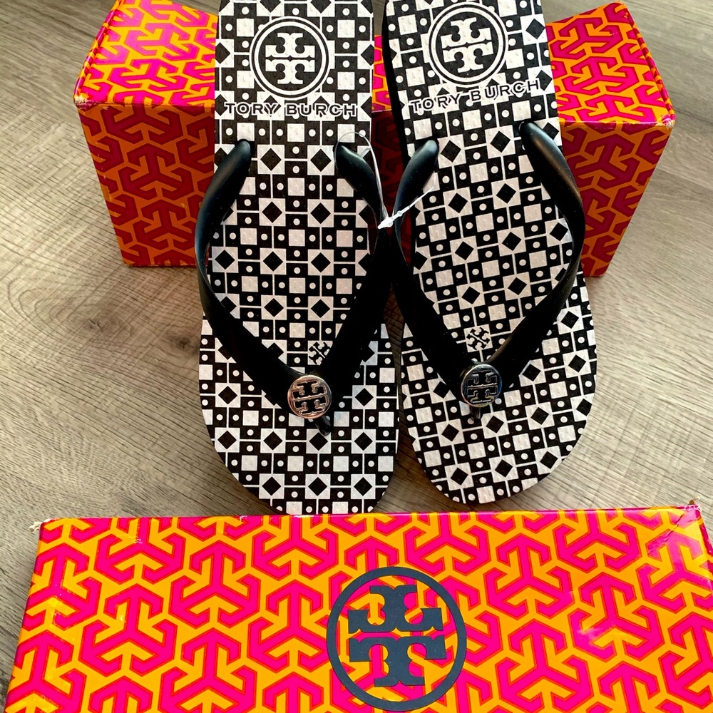 Tory Burch flip flops